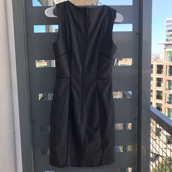 H&M Sheath Dress with Black Piping - Picture 5 of 5